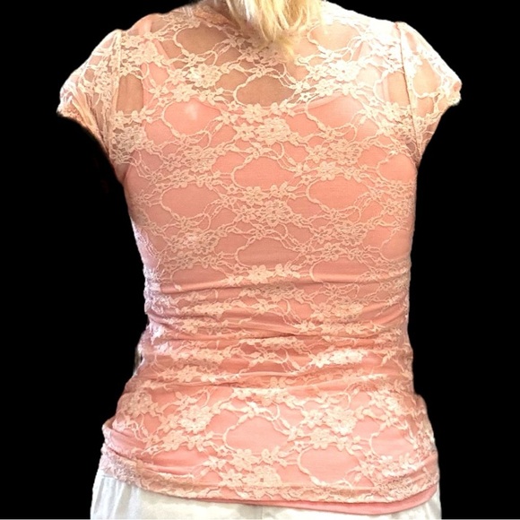 NWOT Downeast Basics Lace Overlay peach Top - Picture 4 of 9